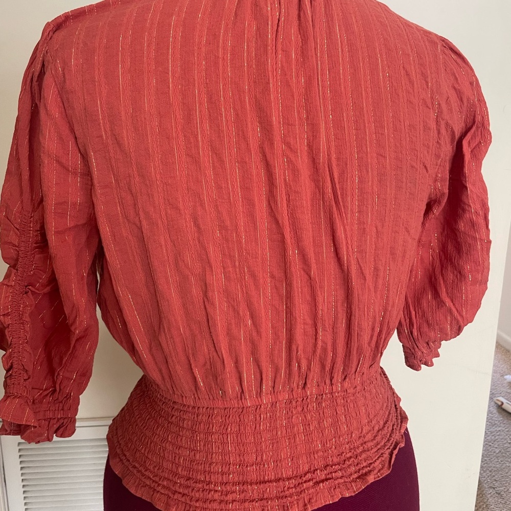 Express Rust Textured Blouse - Picture 3 of 4